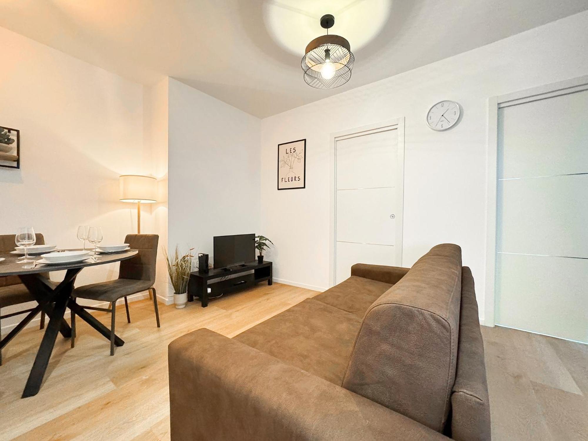 Loft Con Balcone 20 Minuti Dal Duomo Olympic Village Apartment Milan